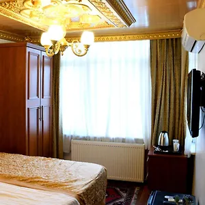 Californiacityhotel Отель